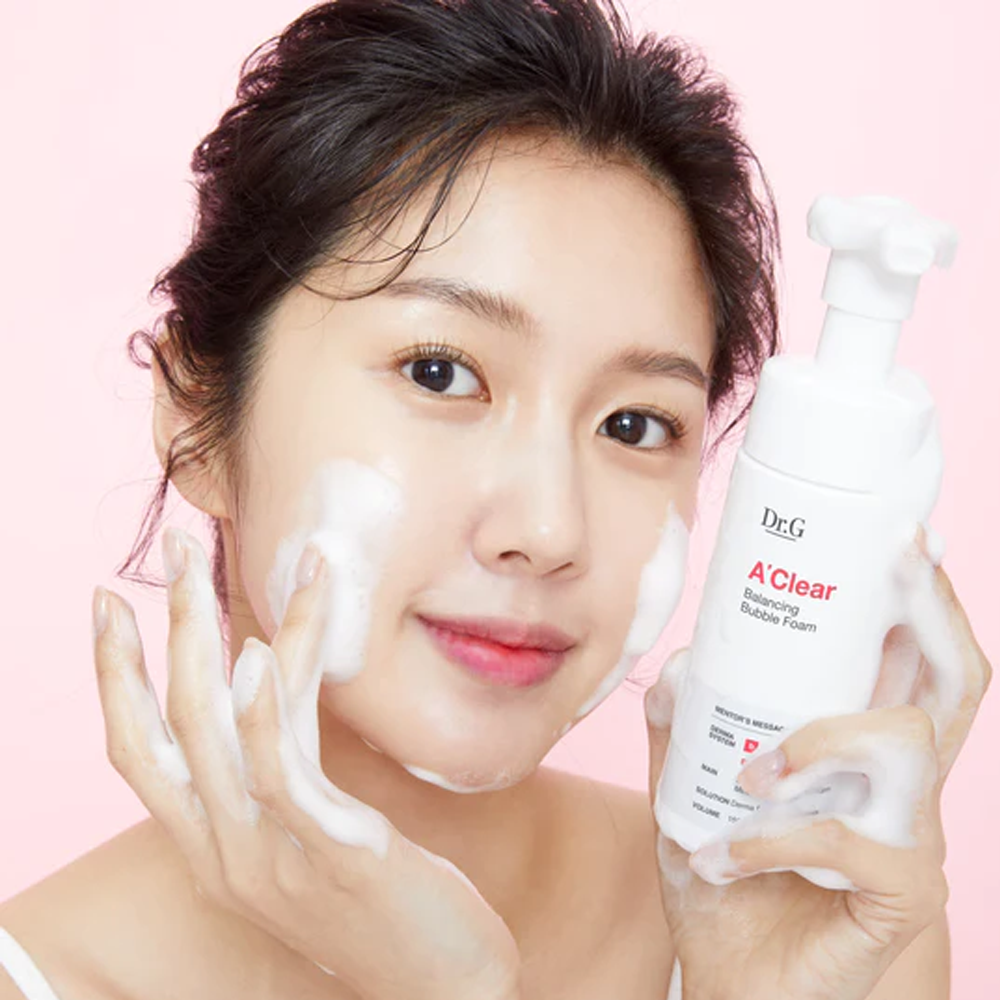 Refresh your skin with Dr.G A'CLEAR BALANCING BUBBLE FOAM 150ml.