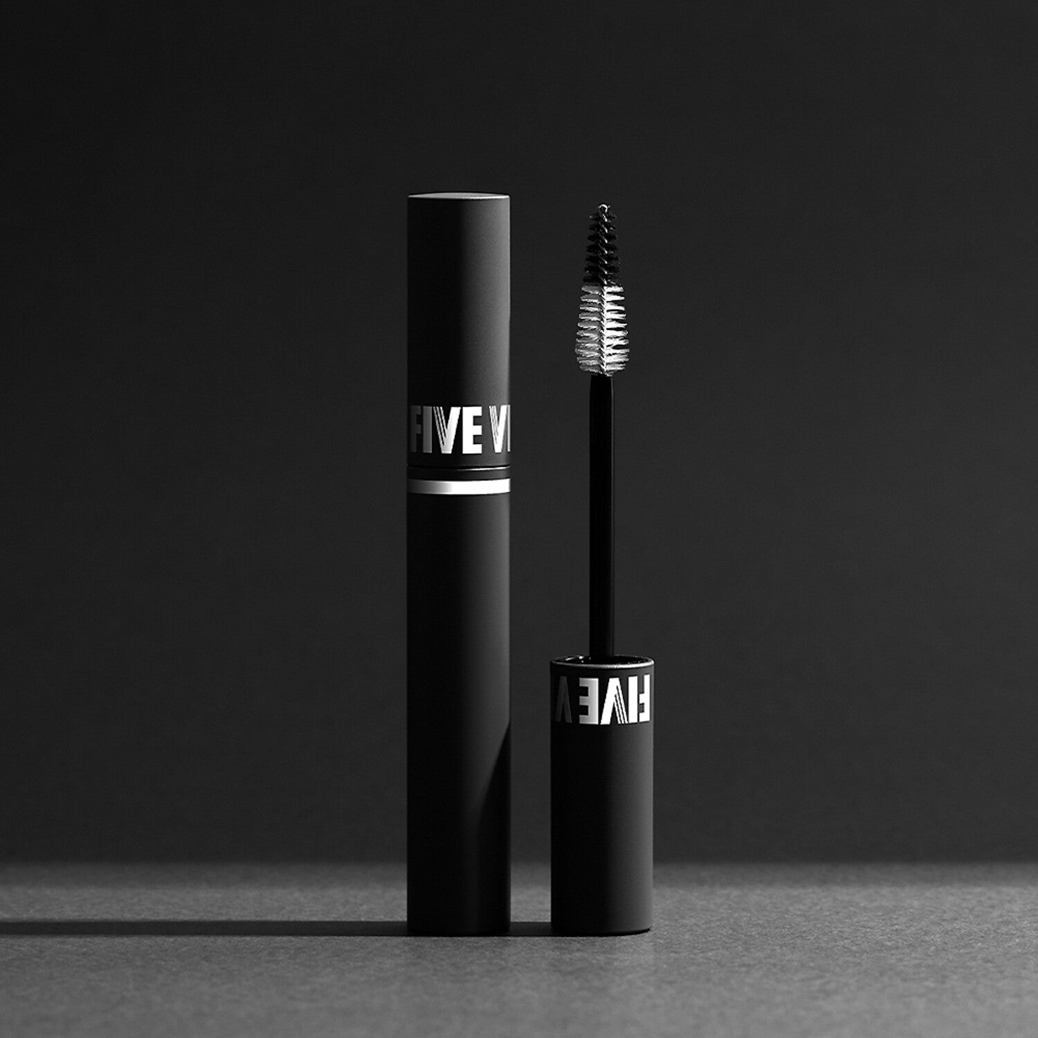 FIVE VIBE Intense Power Lash-Up Mascara 7.5g