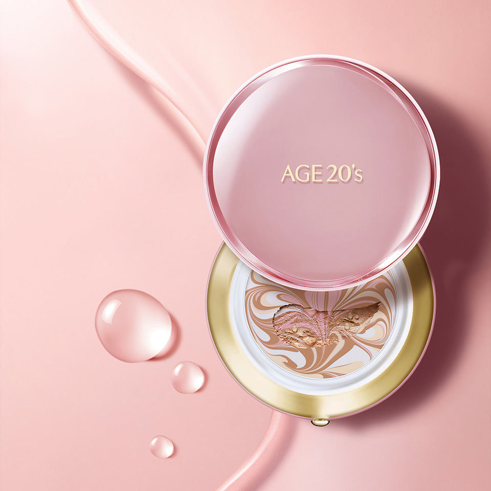 AGE20's Signature Essence Cover Pact Master Moisture 14g Original + Refill - Fashionable ageza print on cosmetic compact.