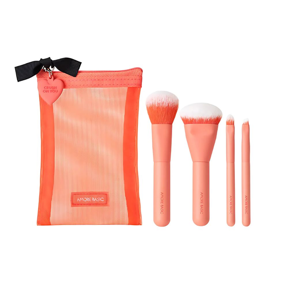 The AMORE BASIC Crush On You Mini Brush Kit is a travel-friendly set of essential makeup brushes, perfect for achieving a flawless look on the go. 