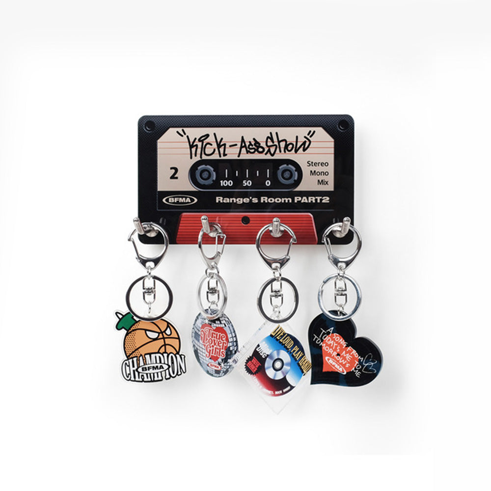 BALLOON-FRIENDS-MESSY-ADVENTURE-VNTG-Retro-Cassette-Tape-Key-Hanger.jpg