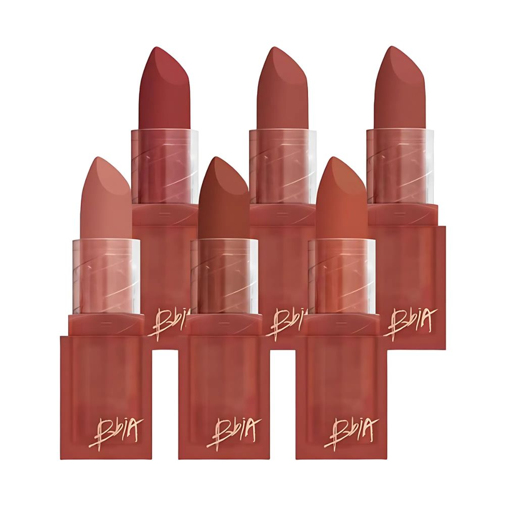 The BBIA Last Powder Lipstick (3.5g) delivers a soft, powdery matte finish with a lightweight, comfortable feel. 