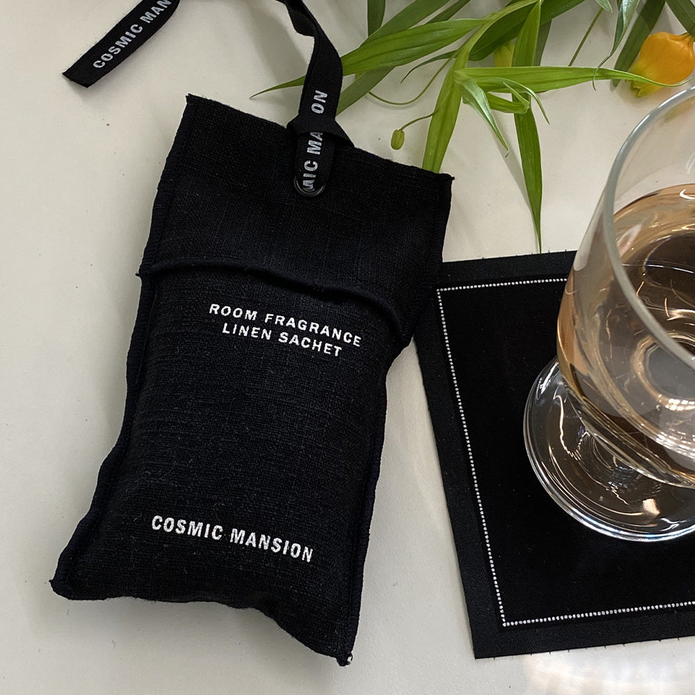 COSMIC MANSION Linen Sachet #FIG & BLACK BAY 35g