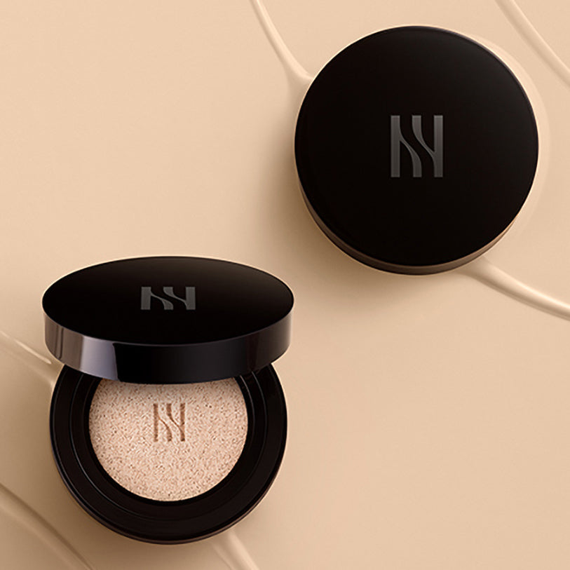 Get HERA's NEW Black Cushion Foundation SPF34/PA++ 15g x 2EA, complete with original and refill.