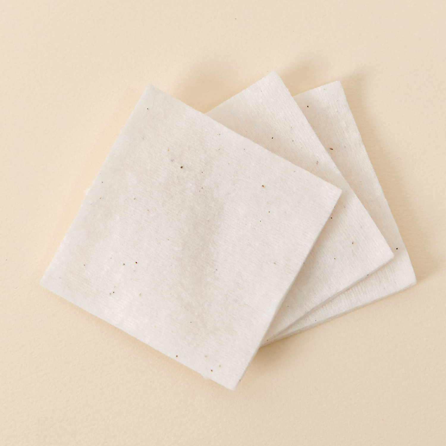 HEVEBLUEBleaching-freeBiodegradableCottonPads70ea_2.png