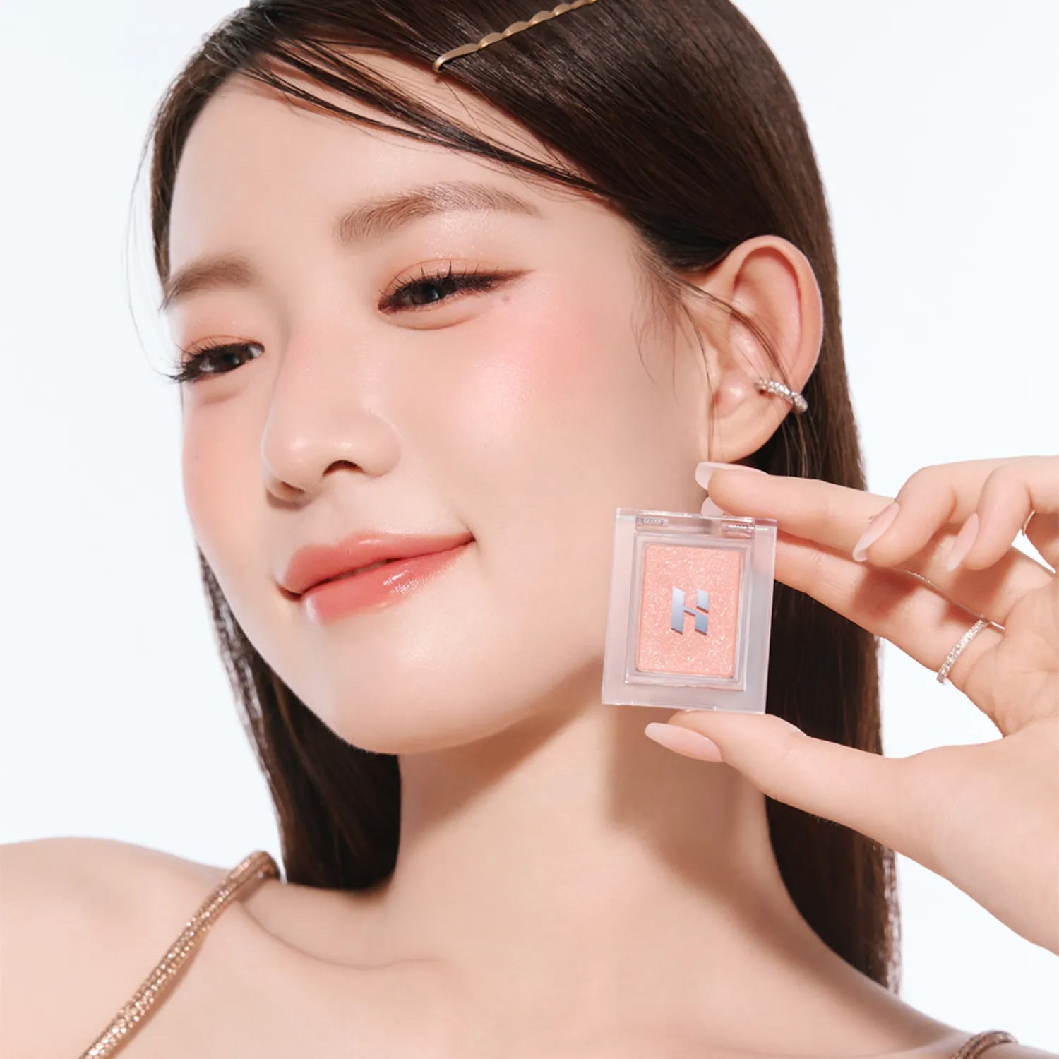 Holika-Holika-My-Fave-Piece-Eye-Shadow2.jpg