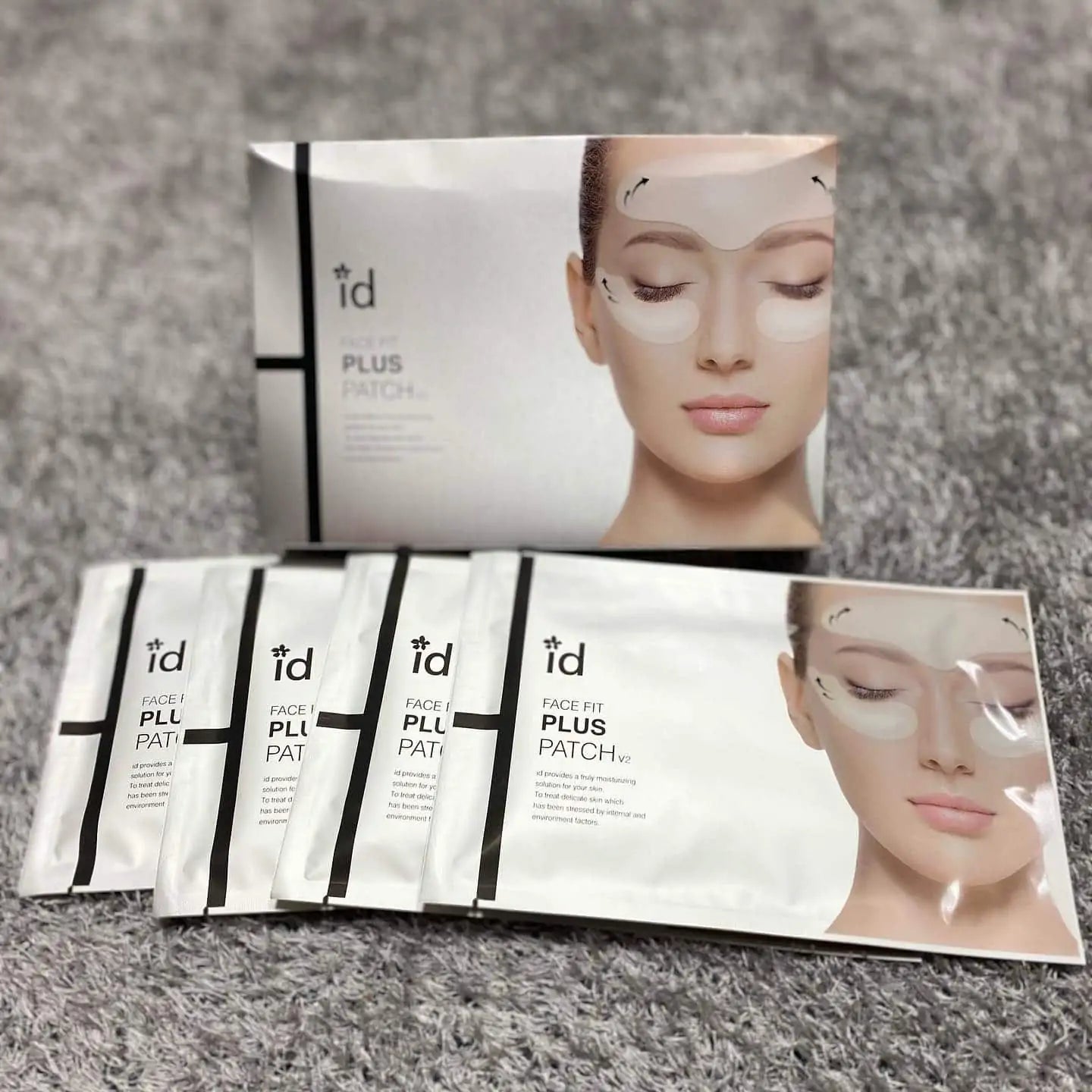 ID Face Fit Plus Patch V2, 16g, four patches for enhanced facial treatment and skin hydration.