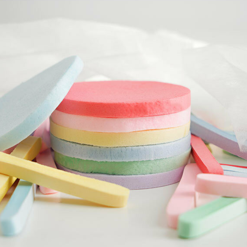 Soft sponge for cleansing, offering a gentle touch to refresh and purify your skin. Ideal for everyday skincare needs.