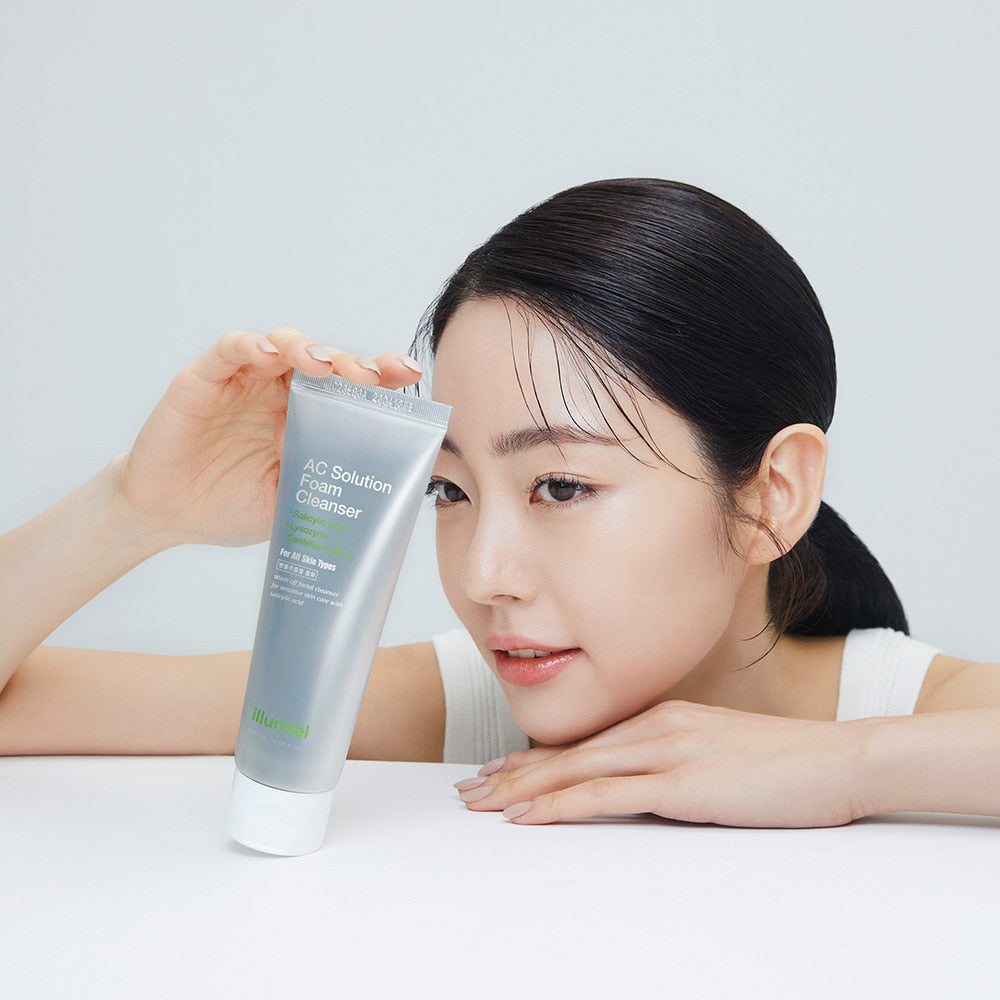ILLUMIEL AC Solution Foam Cleanser in a 120ml bottle for effective skin cleansing and purification.