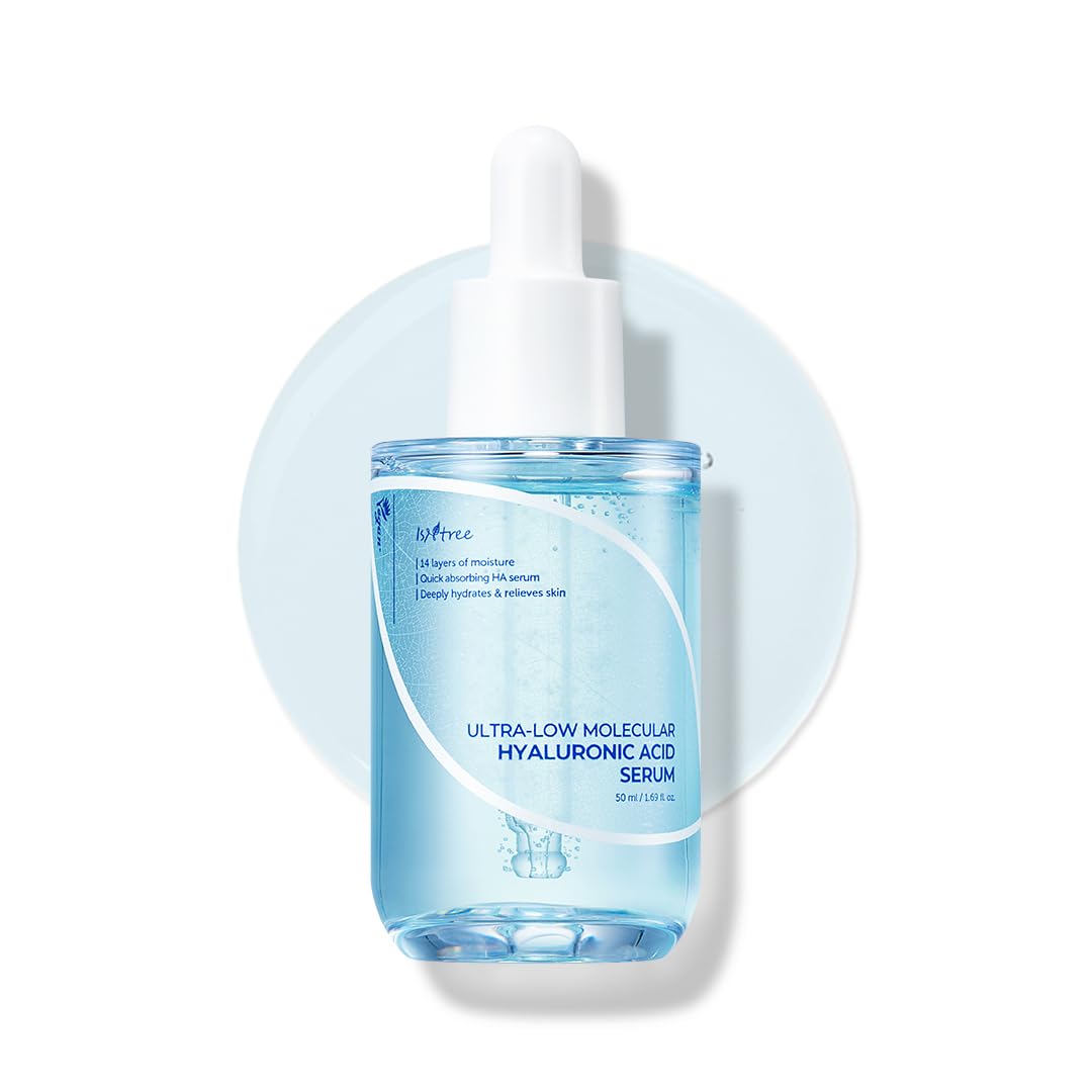 Hydrating serum with ultra-low molecular hyaluronic acid. 50ml bottle by Isntree.