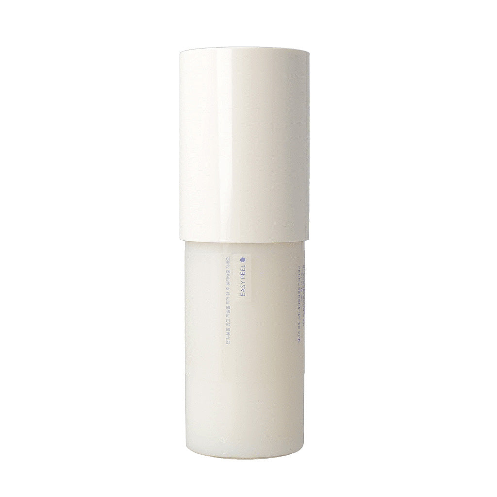 Provides the deep hydration of a cream with the lightweight feel of a toner.