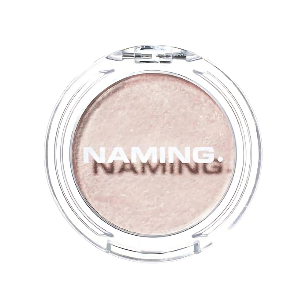 Fluffy Baked Highlighter 3.8g in a compact case, perfect for adding a luminous glow to your face.