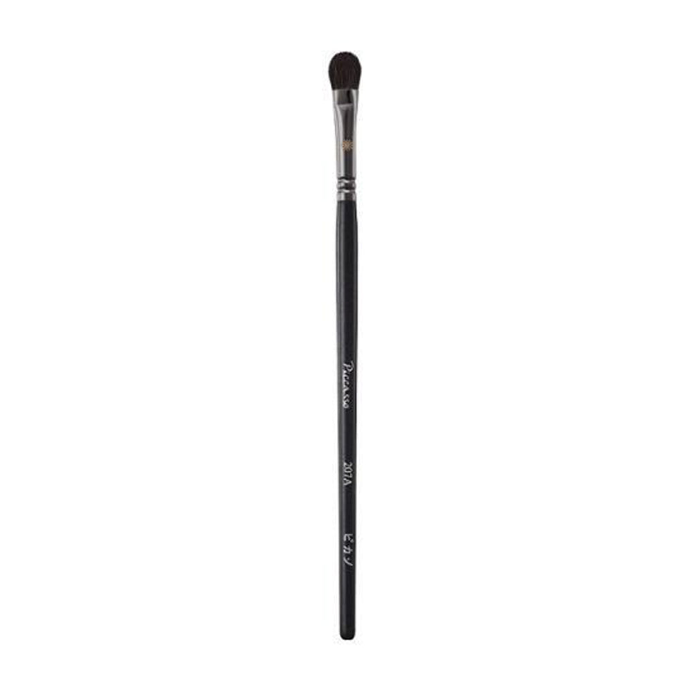 The Piccasso 207A Eyeshadow Brush is a high-quality tool designed for precise and effective application of eye shadow.