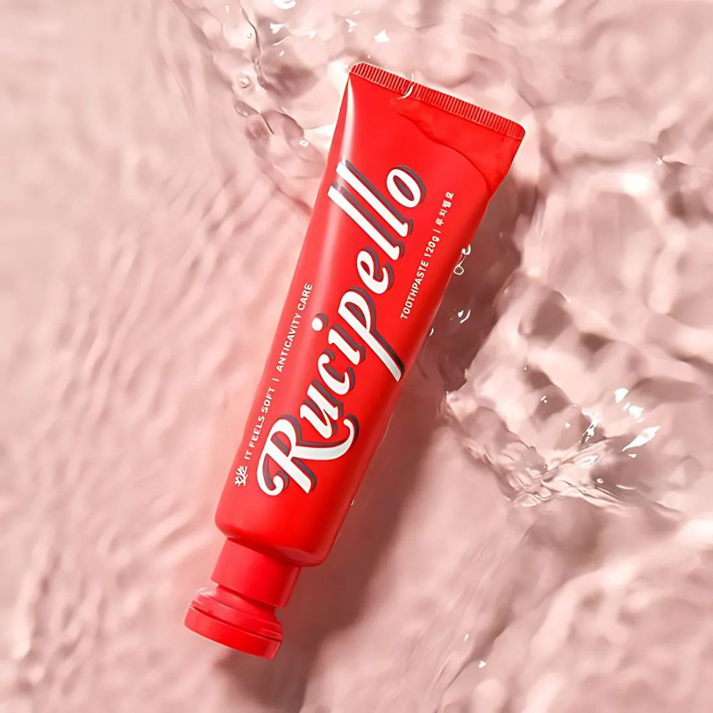  With its premium design and innovative flavor, this toothpaste turns an everyday routine into an indulgent self-care ritual for a fresh and healthy smile.