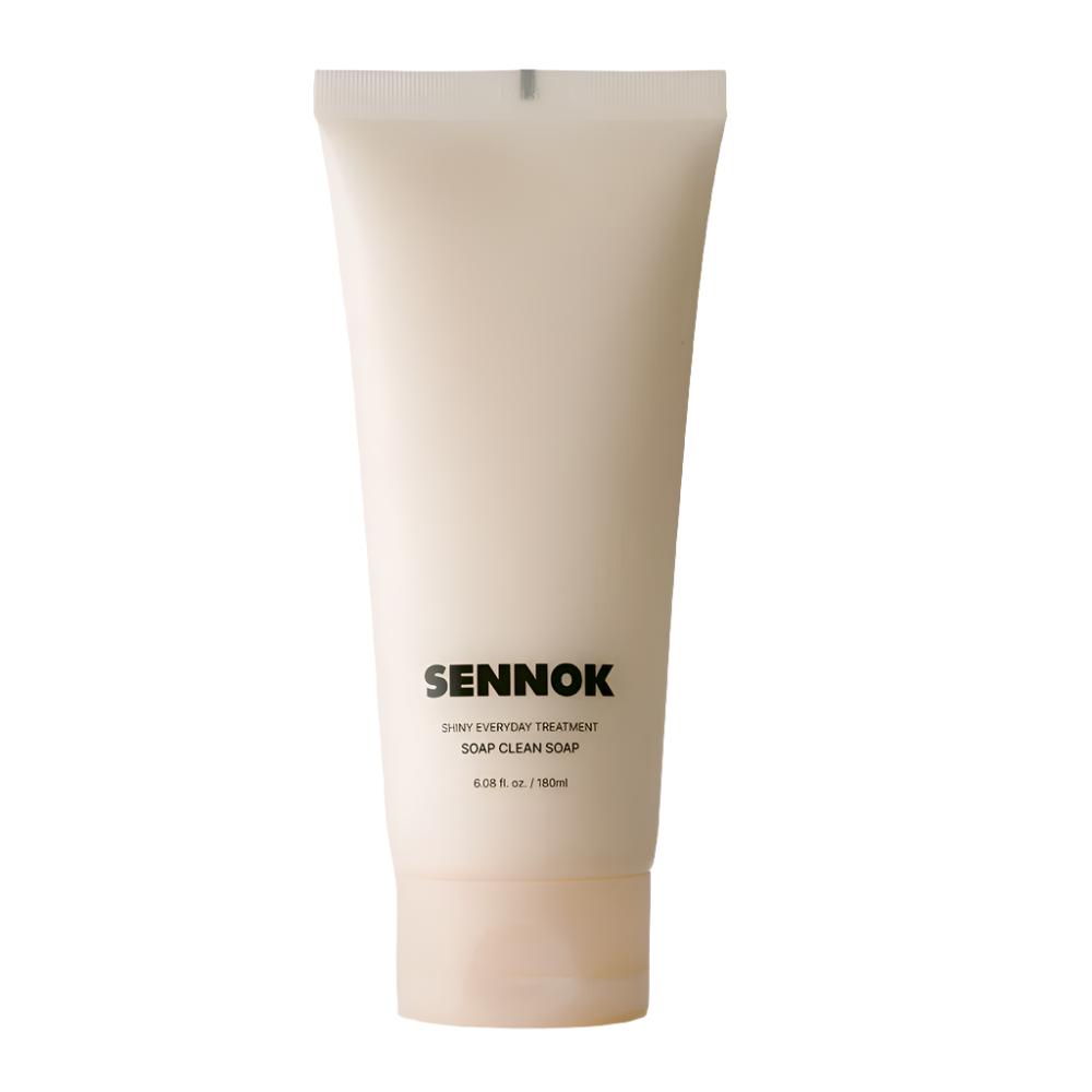 SENNOK Shiny Everyday Treatment Soap Clean Soap 6.08 fl. oz. / 180ml is a specialized hair treatment designed to enhance and maintain healthy, shiny hair.