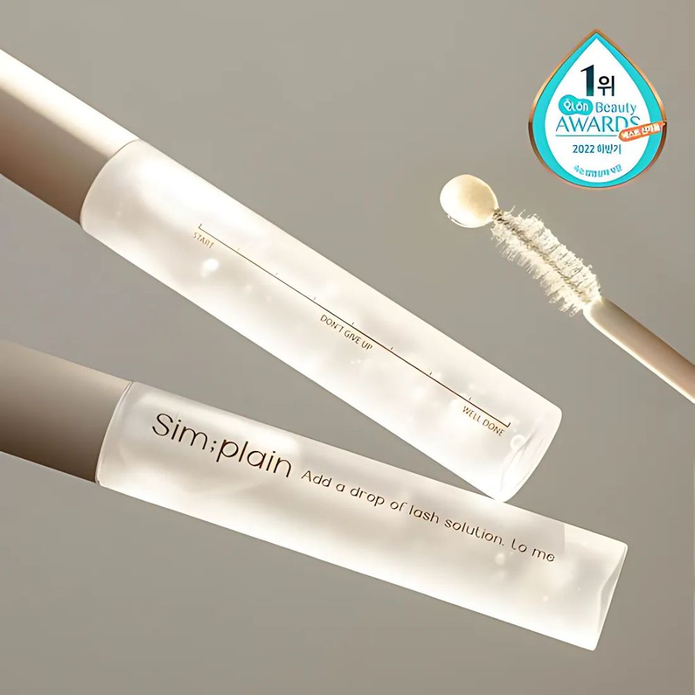  Its lightweight, non-greasy formula absorbs quickly, leaving your lashes looking fuller and more voluminous over time.