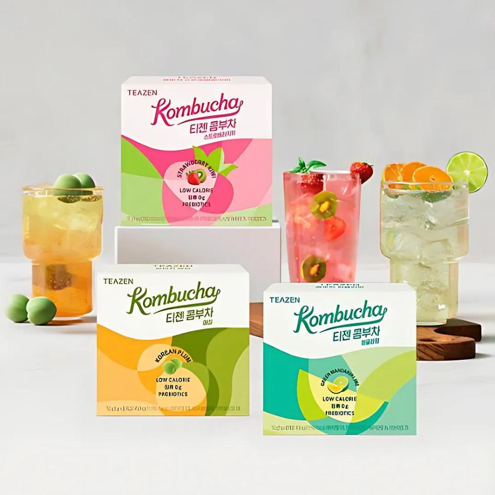 Boost your wellness routine with the refreshing taste of TEAZEN Kombucha. This pack contains 30 convenient 5g sachets, available in three delicious flavor options, perfect for promoting digestion and gut health.