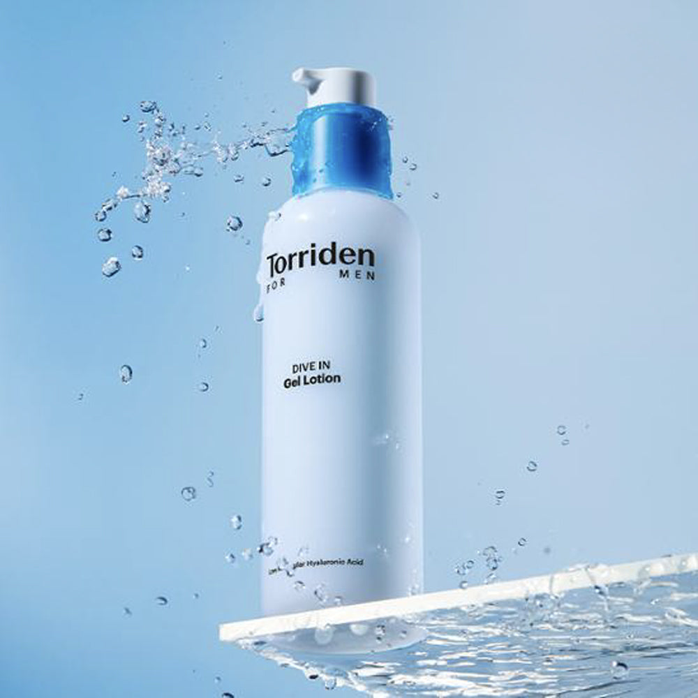 This gel lotion provides deep hydration and skin nourishment with low molecular hyaluronic acid.