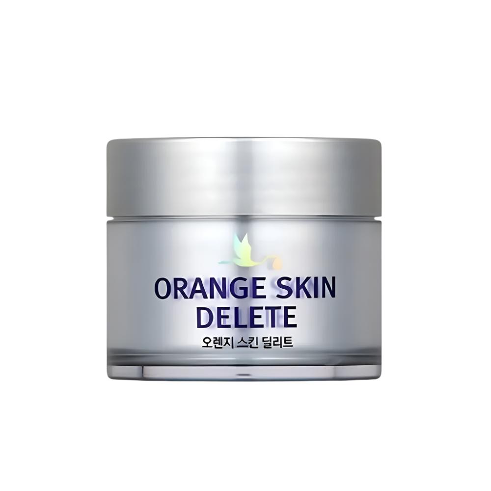 The bonamedusa Orange Skin Delete (30g) is a targeted skincare solution designed to minimize the appearance of pores and smoothen skin texture.