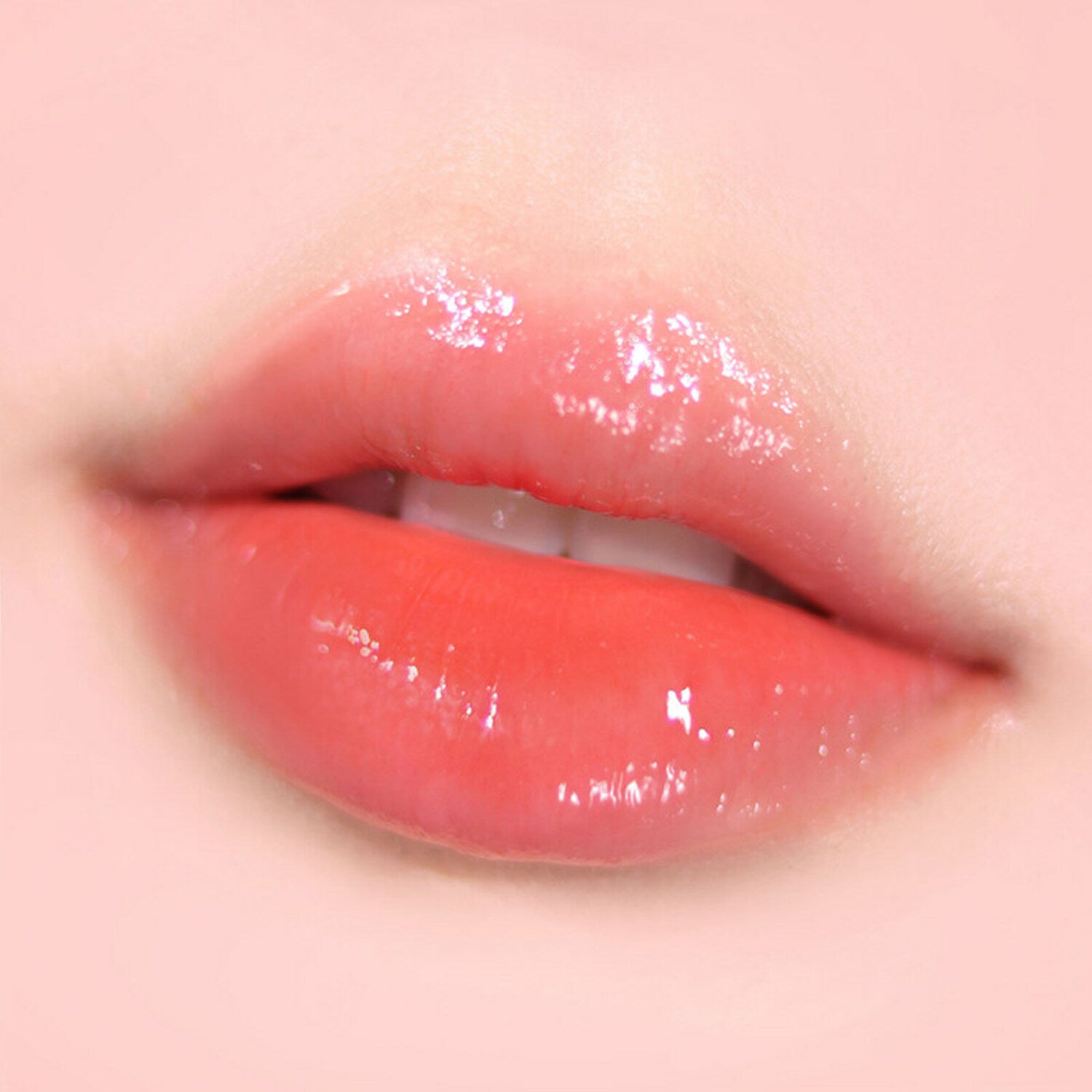 Colorgram's Juicy Drop Tint 4g, a lip tint that delivers a bright, juicy color for a playful and radiant finish.