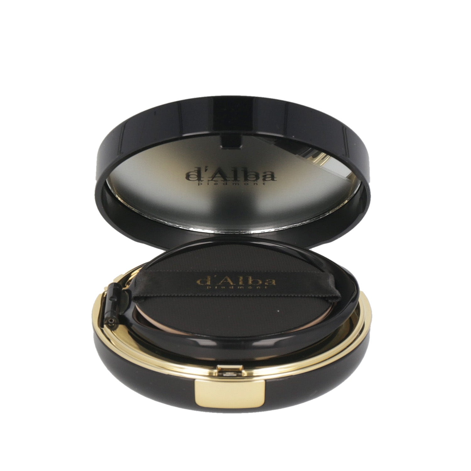 d'Alba Glow Fit Serum Cover Cushion 15g SPF50+ PA++++ -  provides excellent coverage while delivering skincare benefits, ensuring your skin looks flawless and feels nourished.