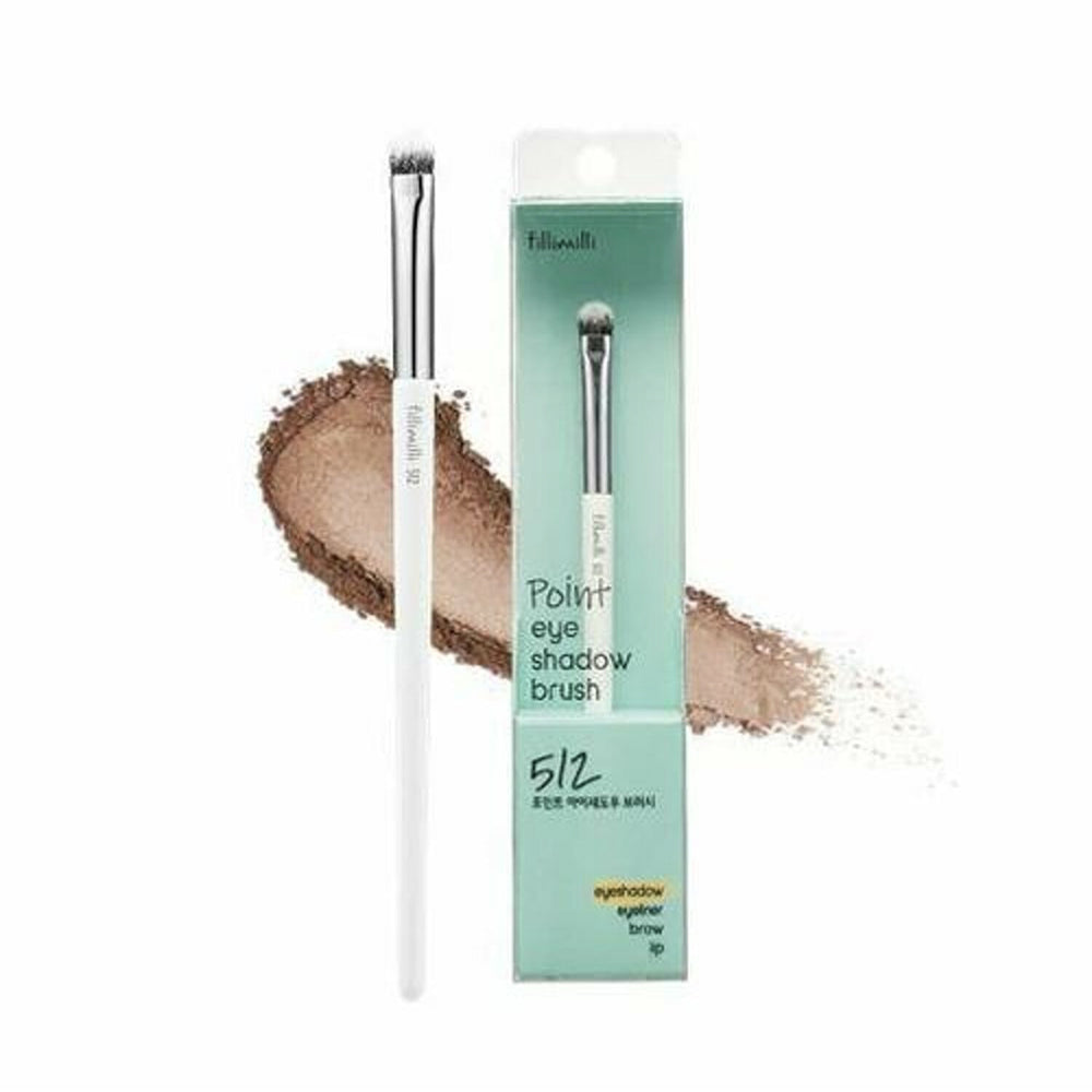 The fillimilli Point Eye Shadow Brush 512 is excellent for detailed and precise eyeshadow application