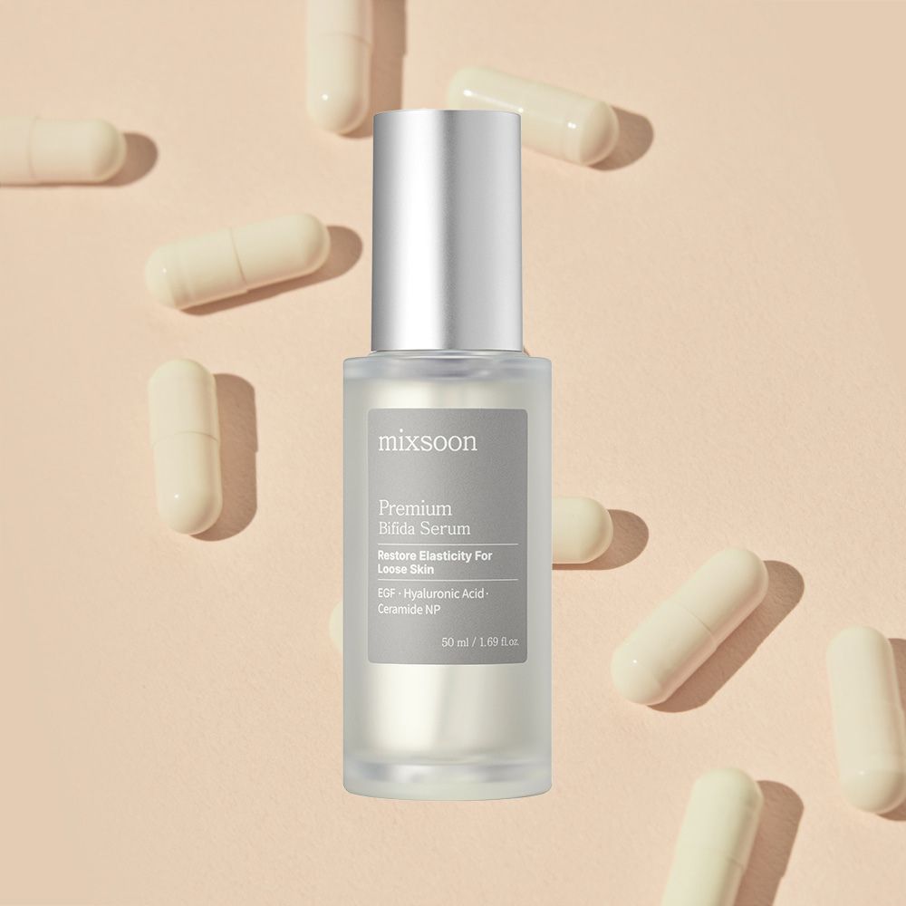 The lightweight, fast-absorbing formula leaves the skin feeling soft, smooth, and revitalized. 