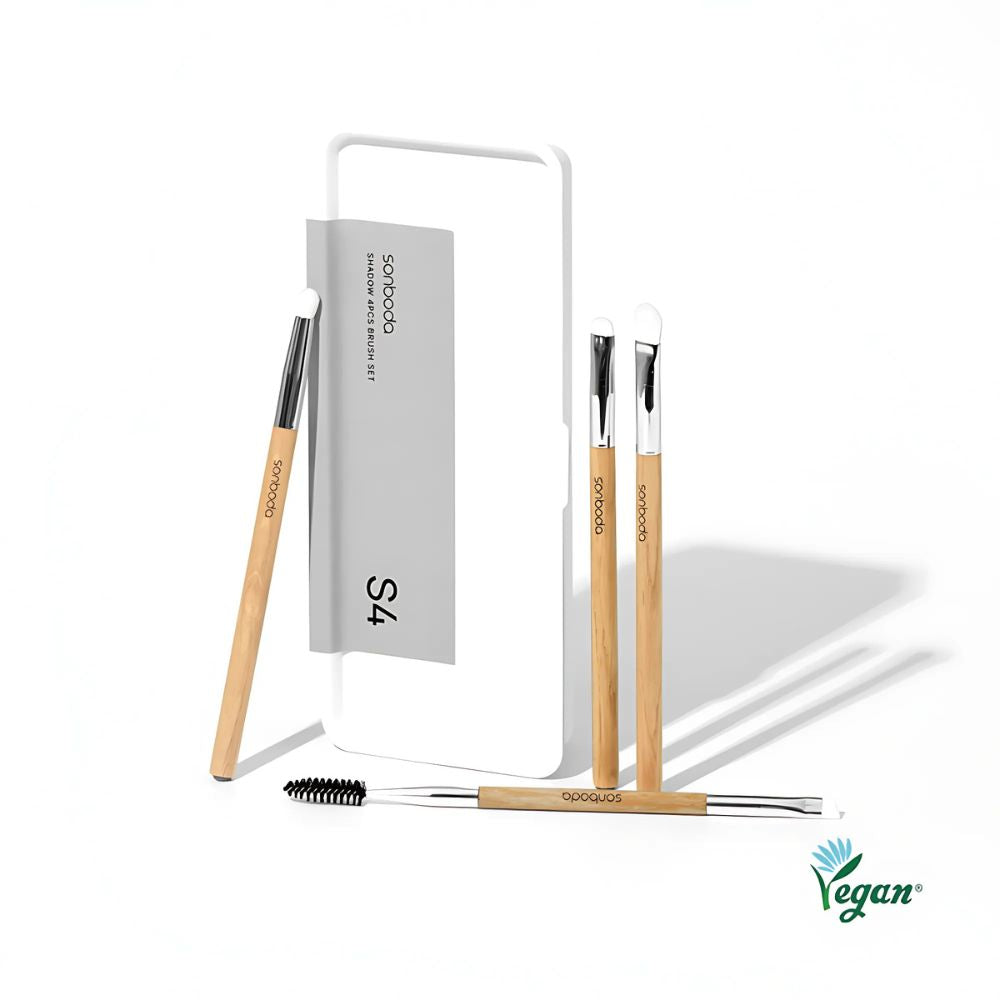 This set includes four high-quality brushes tailored for blending, shading, and defining, featuring soft bristles for smooth application.