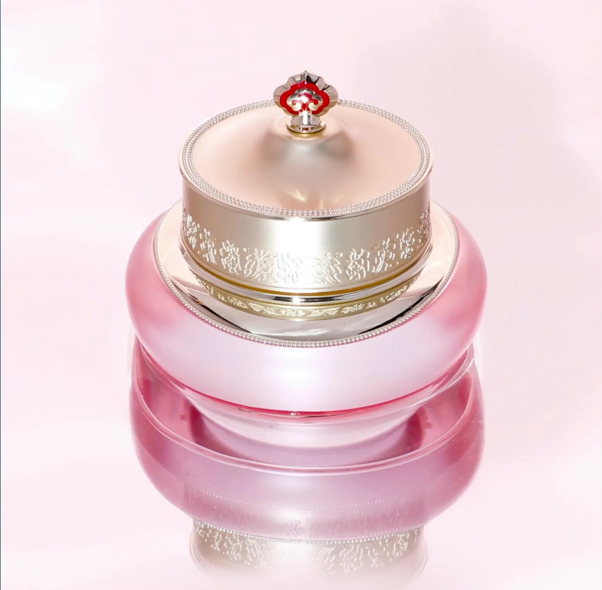 The history of Whoo Gongjinhyang Soo Sooyeon Intensive Hydrating Cream 50ml - DODOSKIN