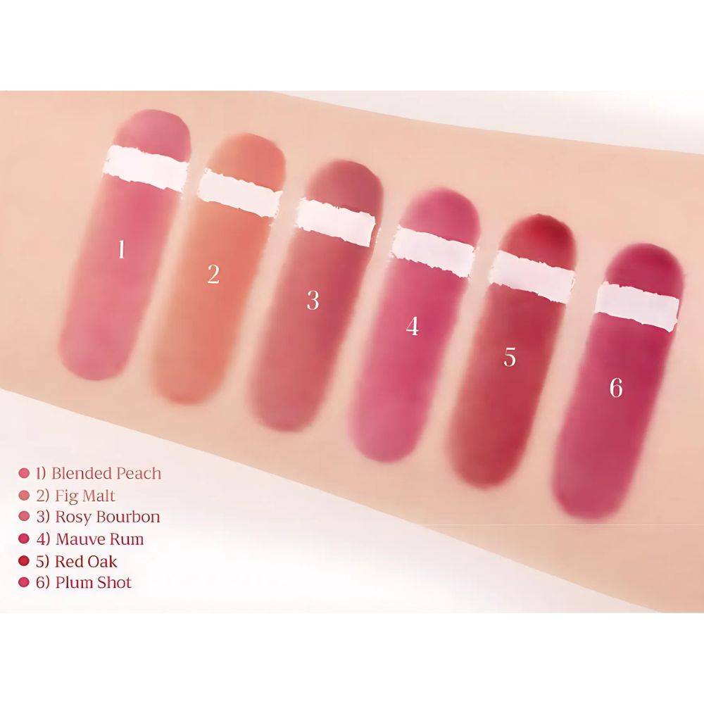 Choose from 6 beautiful shades that enhance your lips with a radiant glow and a touch of glamour.