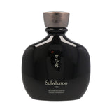 [米国株] Sulwhasoo 血清140mlを充電する男性